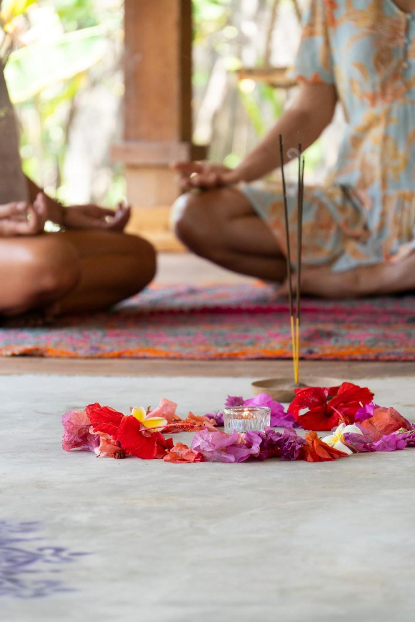 Mandala Beach Healing Rooms Gili Air Kültér fotó