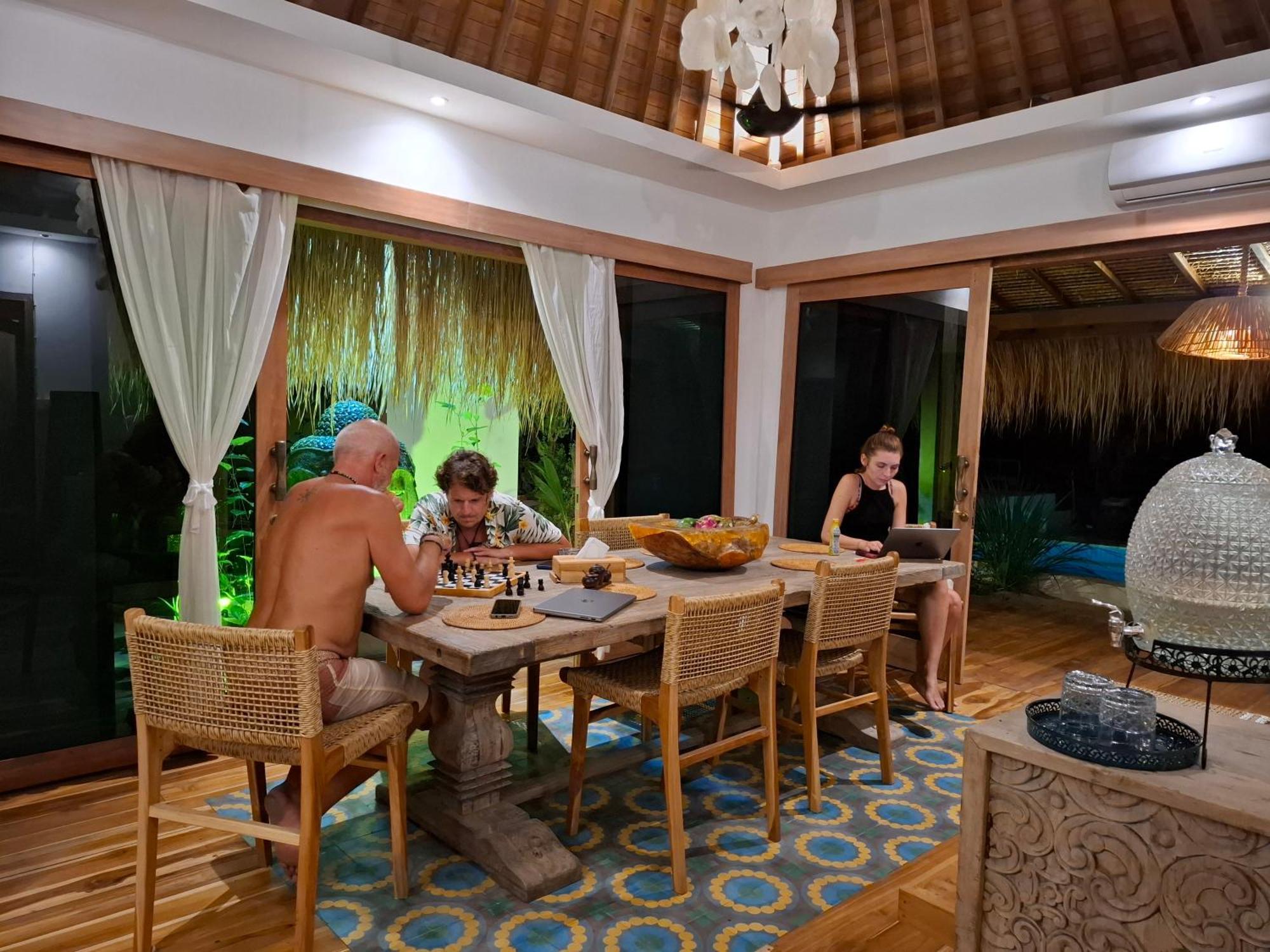 Mandala Beach Healing Rooms Gili Air Kültér fotó